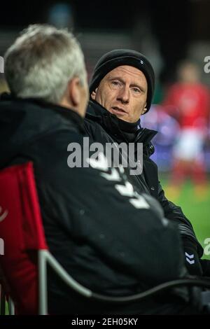 Silkeborg, Danimarca. 18 Feb 2021. Direttore dello sport Niki Zimling di Kolding SE visto durante la partita di Nordicbet Liga tra Silkeborg IF e Kolding IF al Jysk Park di Silkeborg. (Photo Credit: Gonzales Photo/Alamy Live News Foto Stock