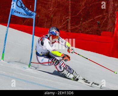 Labirinti, Cortina (BL), Italia. 19 Feb 2021. Alexis PINTURAULT (fra) durante i Campionati mondiali DI SCI alpino 2021 FIS - Slalom Gigante - uomini, gara di sci alpino - Foto Luca Tedeschi/LM Credit: LiveMedia/Alamy Live News Foto Stock