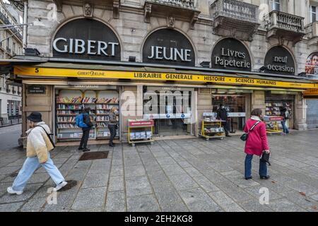 CHIUSURA DI UN'ICONICA LIBRERIA PARIGINA Foto Stock