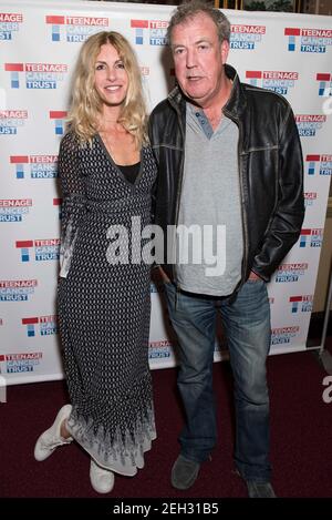 Jeremy Clarkson e Lisa Hogan durante la serie annuale di concerti Teenage Cancer Trust alla Royal Albert Hall di Londra. Data foto: Sabato 1 marzo 2017. Il credito fotografico dovrebbe essere: © DavidJensen Foto Stock