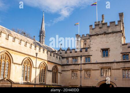 Il primo quadrilatero (quadrilatero) del Jesus College, Oxford; uno dei college costituenti dell'Università di Oxford, fondato nel 1571 dalla Regina Elisabetta I. Foto Stock