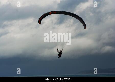 Parapendio a Pipa, Brasile Foto Stock