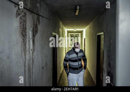 Milano, Italia. 19 Feb 2021. 2/19/2021 - Milano Ottobre 2020, pubblica abitazione in Via Bolla solo uso Editoriale (Foto di IPA/Sipa USA) Credit: Sipa USA/Alamy Live News Foto Stock