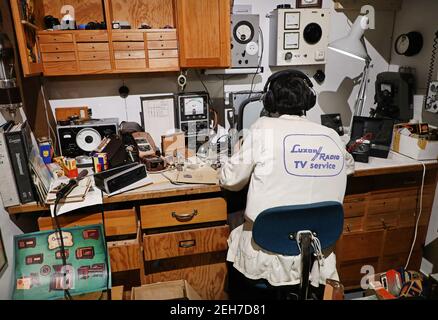 MOTALA, SVEZIA - 13 GENNAIO 2021: Mostra radiofonica/televisiva di Luxor al Motala Motor Museum. Foto Stock