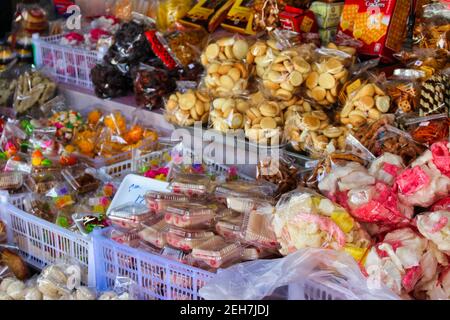 thailandia mercato frutta esotica vendere sano Foto Stock