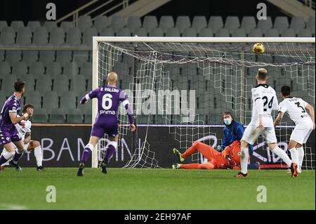 Firenze, Italia. 19 Feb 2021. 2/19/2021 - Gaetano Castrovilli di ACF Fiorentina segna un gol durante ACF Fiorentina vs Spezia Calcio, Serie a di calcio italiana A Firenze, Italia, 19 2021 febbraio (Foto di IPA/Sipa USA) Credit: Sipa USA/Alamy Live News Foto Stock