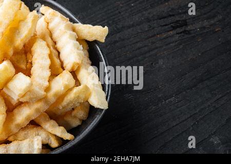 Patate surgelate, patatine fritte, set di cibi in scatola, vista dall'alto  piatto Foto stock - Alamy