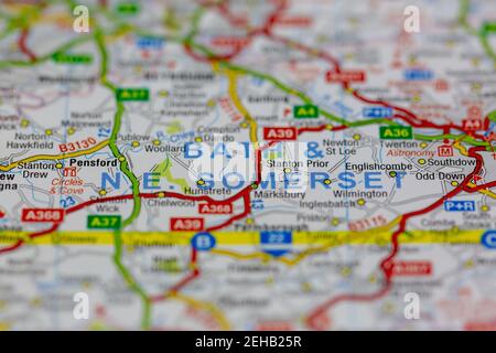 Bath e North East Somerset e le aree circostanti mostrate a. Una mappa stradale o una mappa geografica Foto Stock