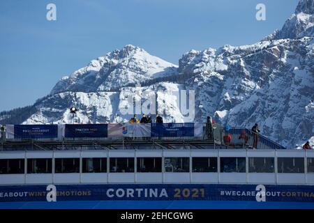 Cortina (BL, Italia. 19 Feb 2021. Cortina (BL), Italia, Labirinti, 19 febbraio 2021, Cortina parterre durante i Campionati mondiali DI SCI alpino 2021 FIS - Slalom gigante - uomini - gara di sci alpino Credit: Francesco Scaccianoce/LPS/ZUMA Wire/Alamy Live News Foto Stock