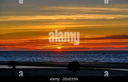 Sunrise in spiaggia Foto Stock