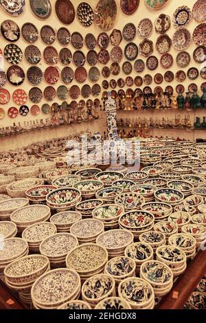 Le tradizionali ceramiche turche in Cappadocia a Nevsehir, Turchia. Foto Stock