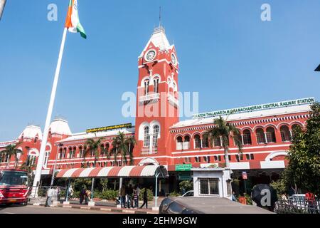 Stazione ferroviaria centrale di Chennai che opera come Ferrovie del Sud per l'India Foto Stock