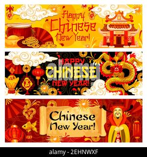 Happy Chinese New Year banner di auguri di testo di vacanza su rotolo di carta e drago d'oro con ornamenti e decorazioni tradizionali. Fuochi d'artificio vettoriali Illustrazione Vettoriale