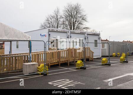 Stockton on Tees, Regno Unito. 20 febbraio 2021.il Consiglio ha aperto 19 stazioni di test Covid al Billingham Forum. I luoghi approvvigionano per la gente con o senza i sintomi. David Dixon/Alamy Foto Stock