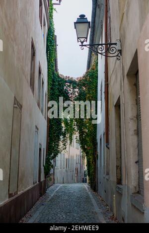 Un cartello sul lato di un edificio Foto Stock