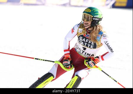 Cortina, Italia. 20 febbraio 2021. Katharina Liensberger (Austria) durante i Campionati mondiali DI SCI alpino 2021 FIS - Slalom - Donne, gara di sci alpino a Cortina (BL), Italia, Febbraio 20 2021 Credit: Independent Photo Agency Srl/Alamy Live News Foto Stock