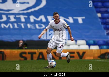 Birmingham, Regno Unito. 20 Feb 2021. Henrik Dalsgaard 22 di Brentford dribbles il pallone a Birmingham, Regno Unito, il 20/2021. (Foto di Simon Bissett/News Images/Sipa USA) Credit: Sipa USA/Alamy Live News Foto Stock