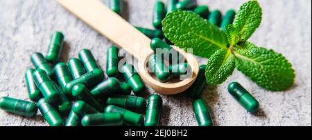 Omeopatia Erbs.erboristeria sedativi .selettivi oggetti focusmedici Foto Stock