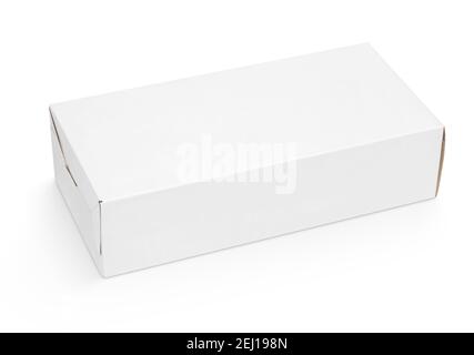 Scatola di cartone vuota isolata su sfondo bianco con percorso di ritaglio Foto Stock