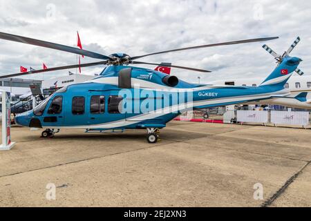 Turkish Aerospace Industries (TAI) T625 elicottero Gokbey in mostra al Paris Air Show. Francia - 20 giu 2019 Foto Stock