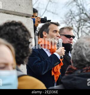 Florian Philippot, membro dei Patrioti, ha partecipato alla manifestazione dell'associazione di estrema destra a Parigi, in Francia, il 20 febbraio 2021, che protestava contro la sua dissoluzione voluta da Gerald Darmanin. Foto di Karim Ait Adjedjou/Avenir Pictures/ABACAPRESS.COM Foto Stock