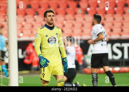 Ivan Villar di Celta de Vigo reagisce durante la partita di calcio del campionato spagnolo la Liga tra Valencia CF e RC Celta de Vigo il 20 febbraio 2021 all'Estadio de Mestalla di Valencia, Spagna - Foto Maria Jose Segovia/Spagna DPPI/DPPI/LiveMedia Credit: Paola Benini/Alamy Live News Foto Stock