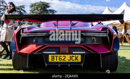 Brabham BT62 (BT62 JCK) in mostra al Salon Privé 2020 al Blenheim Palace, Oxfordshire Foto Stock