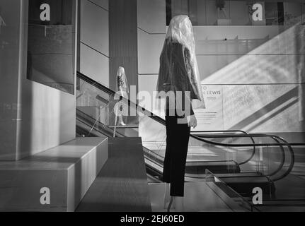 Londra. REGNO UNITO. Aprile il 14. 2020 , centro commerciale Westfield a Shepherds Bush durante il primo Lockdown. Foto Stock