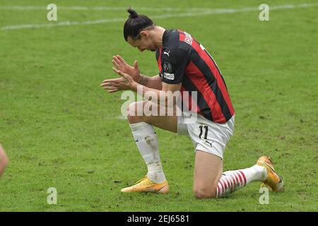 Milano, Italia. 21 Feb 2021. Zlatan Ibrahimovic di Milano durante la Serie UNA partita di calcio tra AC Milan e FC Internazionale allo Stadio San Siro di Milano, 21 febbraio 2021. Photo Andrea Staccioli/Insifefoto Credit: Insifefoto srl/Alamy Live News Foto Stock