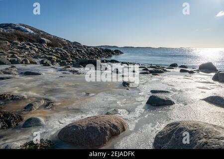 Vrango in inverno, quest'isola fa parte dell'Arcipelago di Goteborg meridionale Foto Stock