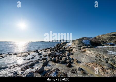 Vrango in inverno, quest'isola fa parte dell'Arcipelago di Goteborg meridionale Foto Stock