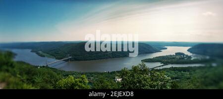 Vista elevata del fiume Hudson da Bear Mountain, Bear Mountain state Park, Rockland County, New York state, USA Foto Stock