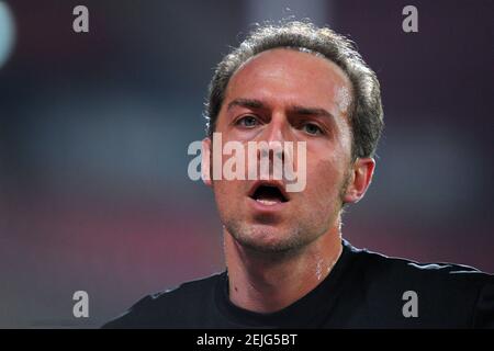 Benevento, Italia. 21 Feb 2021. Luca Pairetto ( arbitro ) durante Benevento Calcio vs AS Roma, Serie calcistica Italiana A match in Benevento, Italia, Febbraio 21 2021 Credit: Independent Photo Agency/Alamy Live News Foto Stock