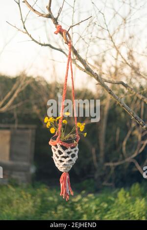 macrame pentola fatto a mano primo piano Foto Stock