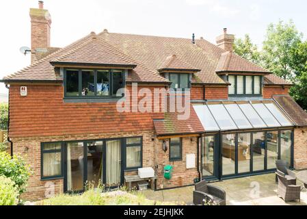 Un grande albergo moderno costruito in modo autonomo nella campagna Inglese Foto Stock