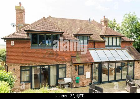 Un grande albergo moderno costruito in modo autonomo nella campagna Inglese Foto Stock