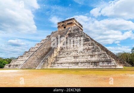Kukulkan maya piramide, Chichen Itza, Messico. Foto Stock