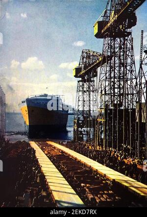 Una fotografia a colori stampata all'inizio degli anni '40 del vascello RMS Orcades / SS Orcades costruito da Vickers-Armstrong a Barrow in Furness cantiere n. 950 è stata lanciata nel 1947 ed è stata utilizzata come nave Royal Mail (RMS) come nave da crociera e passeggeri (S.S). Ha anche trasportato molti migranti in Australia e Nuova Zelanda e ha servito come nave di alloggio per i Giochi Olimpici estivi 1956 a Melbourne, Australia, Foto Stock