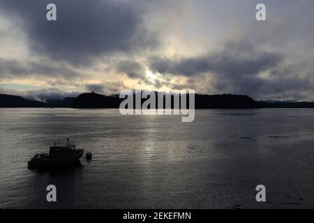 Tramonto colorato a Hanson Island, Canada Foto Stock