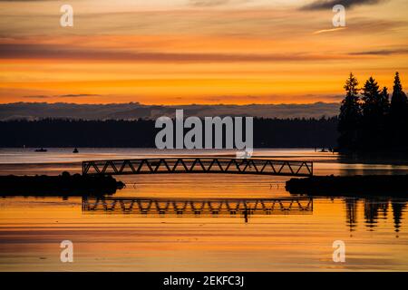 Port Blakely Bridge at Sunrise, Bainbridge Island, Washington, USA Foto Stock