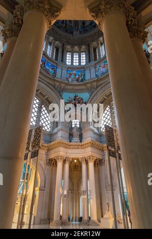 Museo Nazionale d'Arte della Catalogna a Barcellona 'MNAC' con ITS incredibile Foto Stock