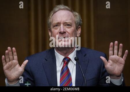 Il presidente della Microsoft Brad Smith testimonia durante un'audizione del Comitato di intelligenza del Senato su Capitol Hill il 23 febbraio 2021 a Washington, DC, USA. L'audizione si è concentrata sull'attacco cibernetico del 2020 che ha causato una serie di violazioni dei dati all'interno di diverse agenzie e dipartimenti del governo federale degli Stati Uniti. Foto di Drew Angerer/piscina/ABACAPRESS.COM Foto Stock