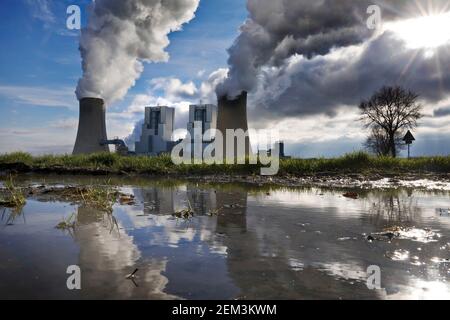 Centrale elettrica di Neurath, Boa 2 e 3, la più grande centrale elettrica in Germania, Germania, Nord Reno-Westfalia, Grevenbroich Foto Stock