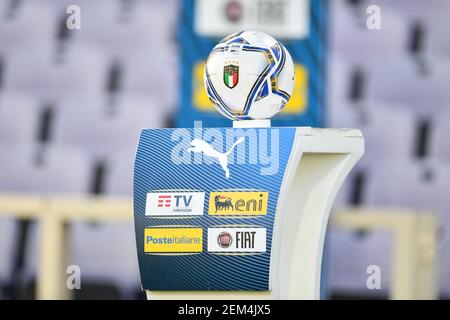 Firenze, Italia. 24 Feb 2021. Italia palla durante UEFA Donne EURO 2022 Qualifiche - Italia vs Israele, UEFA Campionato europeo di calcio a Firenze, Italia, Febbraio 24 2021 Credit: Agenzia indipendente di Foto/Alamy Live News Foto Stock