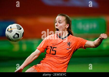 VENLO, PAESI BASSI - FEBBRAIO 24: Lynn Wilms dei Paesi Bassi durante la partita internazionale amichevole tra donne olandesi e Germania Donne allo Stadion de Koel il 24 febbraio 2021 a Venlo, Paesi Bassi (Foto di Broer van den Boom/Orange Pictures) Foto Stock