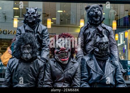 Dublino, Irlanda. 6 maggio 2016. Creature divertenti in mostra in Grafton Street, Dublino, Irlanda. Foto Stock