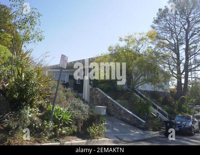 Los Angeles, California, USA 24 febbraio 2021 UNA visione generale dell'atmosfera dell'ex casa/casa dell'attore Sacha Baron Cohen 24 febbraio 2021 Los Angeles, California, USA. Foto di Barry King/Alamy Stock foto Foto Stock