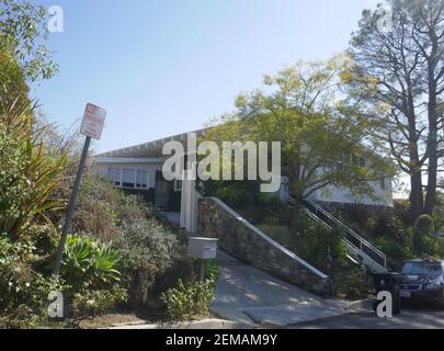 Los Angeles, California, USA 24 febbraio 2021 UNA visione generale dell'atmosfera dell'ex casa/casa dell'attore Sacha Baron Cohen 24 febbraio 2021 Los Angeles, California, USA. Foto di Barry King/Alamy Stock foto Foto Stock