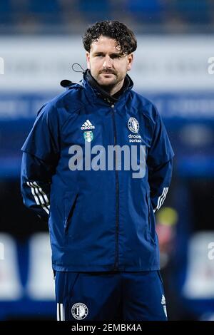 HEERENVEEN, PAESI BASSI - FEBBRAIO 17: Allenatore di assistenza Koen Stam di Feyenoord durante la partita di Coppa KNVB TOTO tra SC Heerenveen e Feyenoord a. Foto Stock