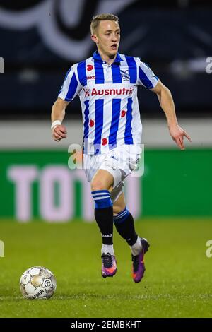 HEERENVEEN, PAESI BASSI - FEBBRAIO 17: Tibor Halilovic di sc Heerenveen durante la partita della Toto KNVB Cup tra SC Heerenveen e Feyenoord ad Abe Lens Foto Stock